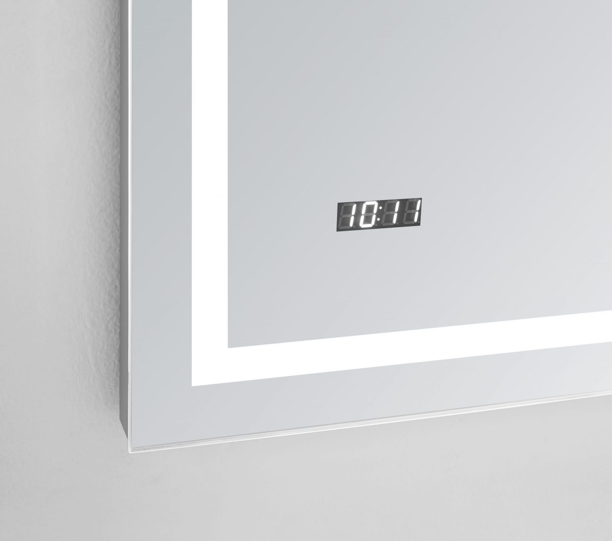 AQUADOM Daytona 24 inches x 30 inches Wall Mounted LED Lighted Silver Mirror for Bathroom