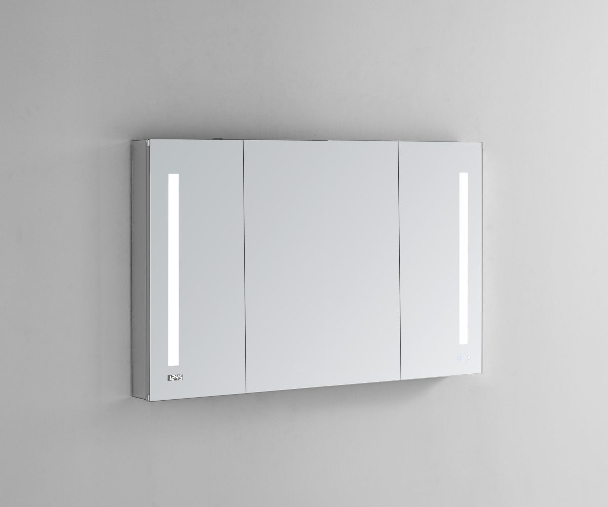 AQUADOM Signature Royale 40 inches x 30 inches LED Lighted Mirror Glass Medicine Cabinet for Bathroom