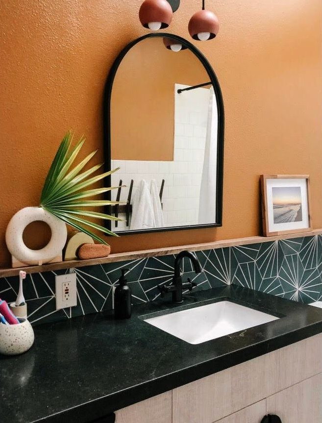 8 Ways to Master an Eclectic Bathroom Design