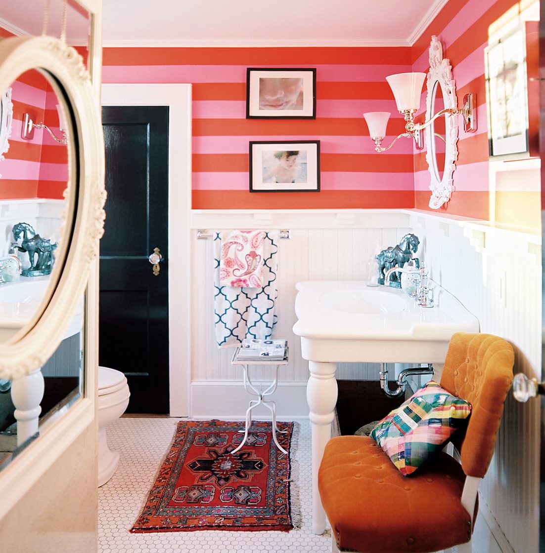8 Ways to Master an Eclectic Bathroom Design